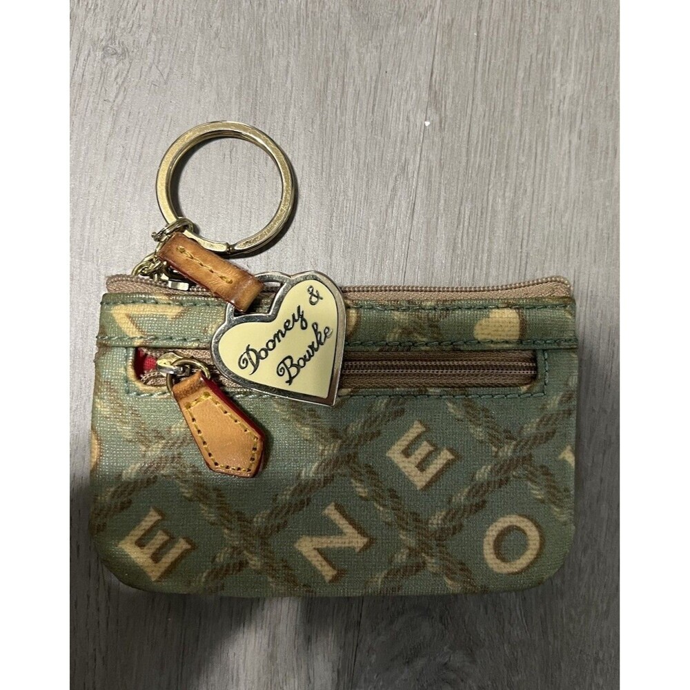 Dooney And Bourke Coin Purse Wallet Green & Tan W/ Keychain & Charm Vintage - Picture 3 of 6